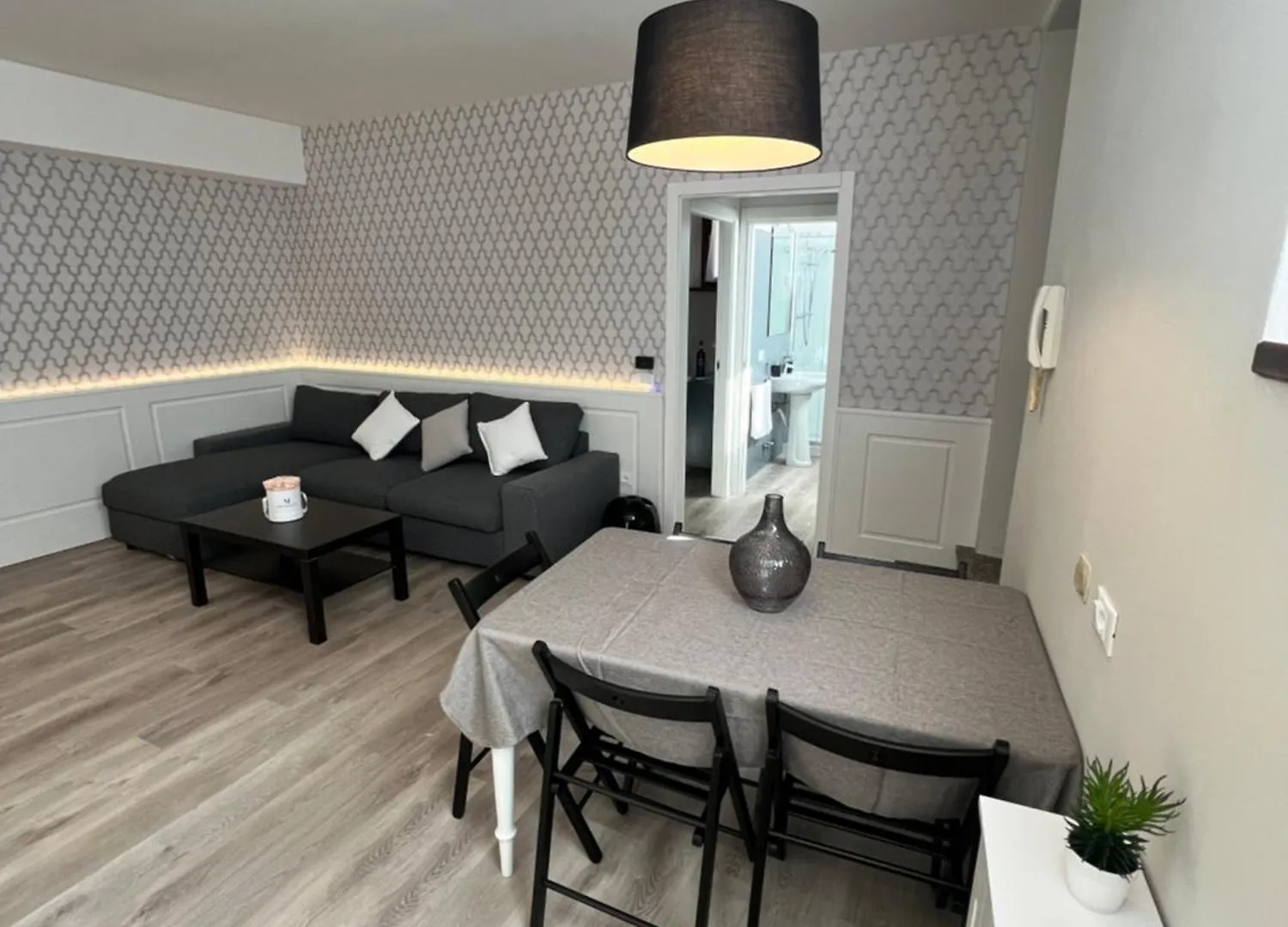 Notti Al Castello Apartment Verona Italy